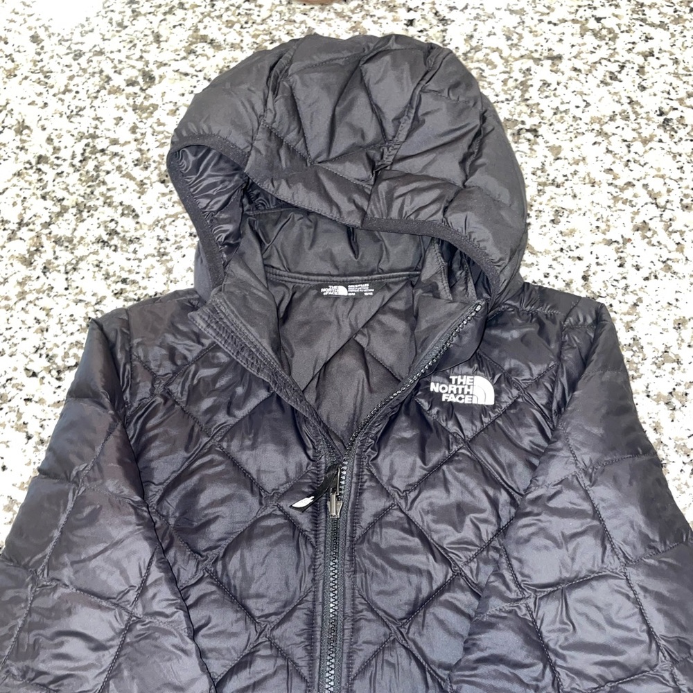 The North Face Girls ThermoBall Hooded Jacket Black Size Medium 10/12 EUC